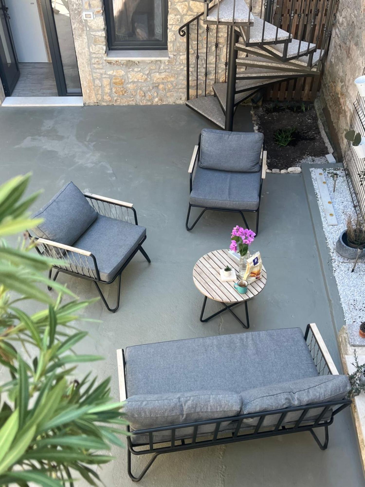 Stone House Apartment Medulin Exterior photo